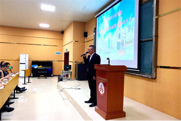筑牢校園安全“防火墻”——吉安外國語實驗學校開展住校生夜晚應急疏散演練771.jpg